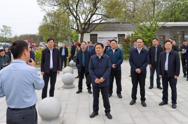 揚(yáng)州市村莊規(guī)劃工作現(xiàn)場(chǎng)推進(jìn)會(huì)召開(kāi) 揚(yáng)州市村莊規(guī)劃工作現(xiàn)場(chǎng)推進(jìn)會(huì)召開(kāi)