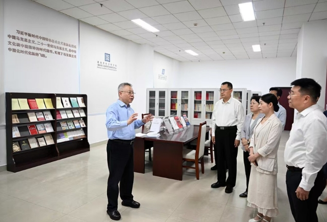 沈曉明圍繞更好擔(dān)負(fù)起新時(shí)代的文化使命開展“十五五”規(guī)劃專題調(diào)研
