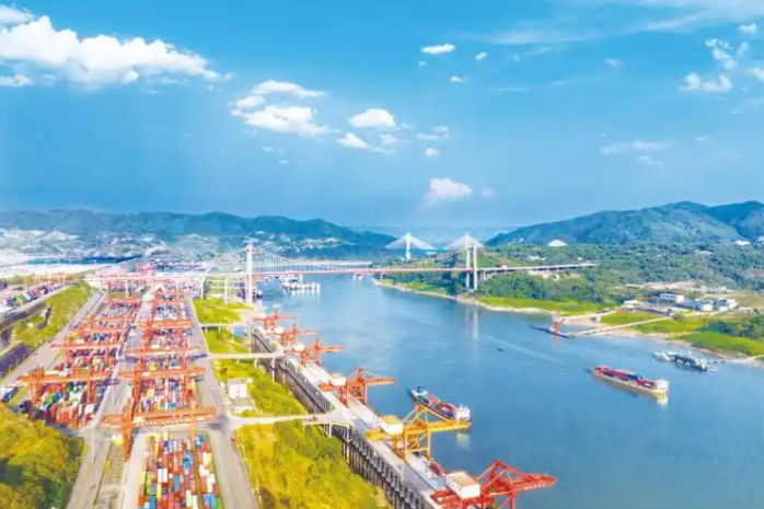 “十五五”規(guī)劃背景下高水平共建西部陸海新通道的對(duì)策建議